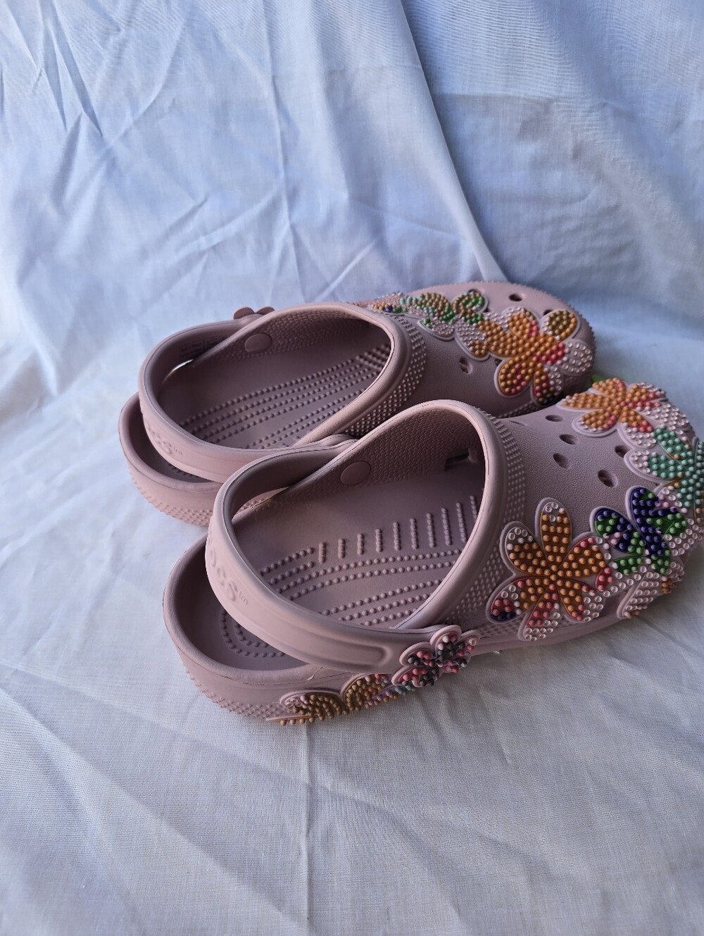 CROCS Pink Floral-Embellished Classic Clog - Picture 4 of 15